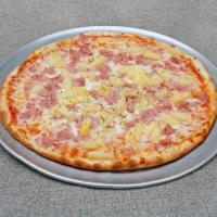 Hawaiian Pizza · Traditional pizza, ham and pineapple.