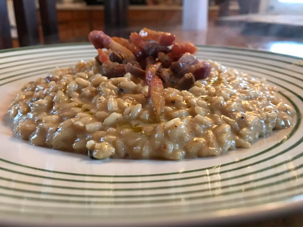Risotto Carbonara · Italian rice with pancetta with sheep cheese and eggs