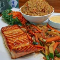 Salmon Hibachi Dinner · comes with  house salad & fried rice