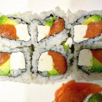 Philly Roll · Smoked salmon, cream cheese and avocado. 6 pieces.