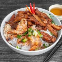 Charbroiled Shrimp and Chicken 45 · Bun tom ga nuong.