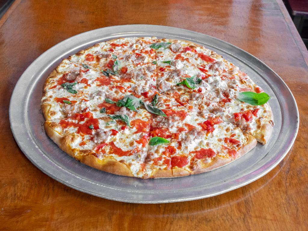 Bosco Pizza · Tomato, mozzarella, sausage, and peppers.