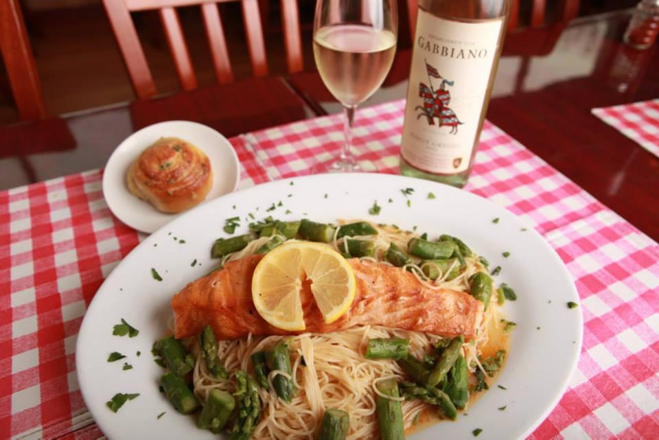 Grilled Salmon Platter Lunch  · Fresh salmon filet, sauteed asparagus, white wine lemon sauce and angel hair pasta.