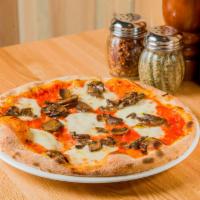 Mushrooms Pizza · Mozzarella cheese and mushrooms.
