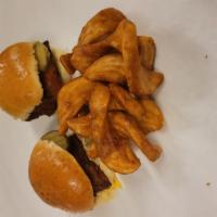 Hot Chicken Slider Combo  · 3 Hot Chicken Sliders , Side of twisted frys , can of pop or tea 