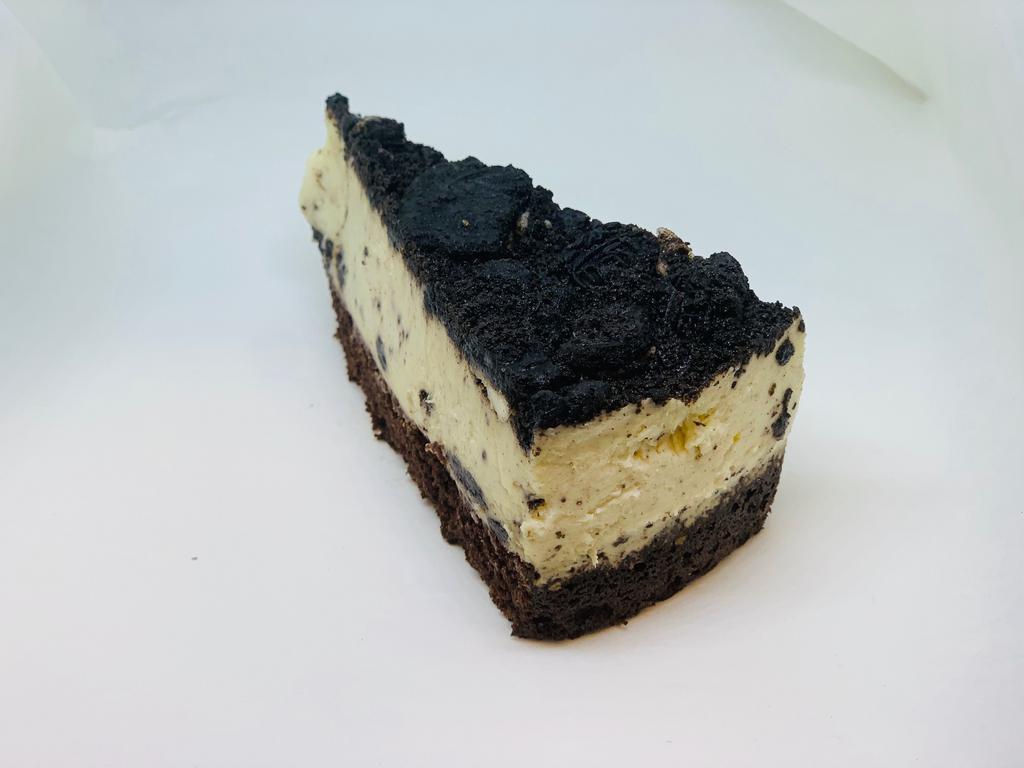 Oreo Pie  · Cream Style Pie Topped With Oreos 