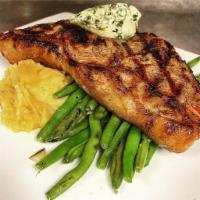 14 oz. Boneless New York Strip · Green beans, whipped potatoes and herb butter. Gluten free.