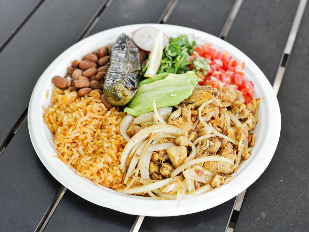 Pollo Encebollado · Chicken with onion. Chicken with grilled onions, tomatoes. Served with rice and beans.
