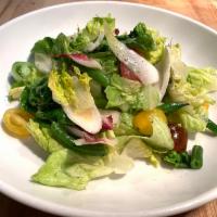 Simple Green Salad · mixed greens, cherry tomatoes, red wine vinaigrette