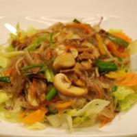 19. Jap Chae Bap · Stir vermicelli noodles, vegetables and beef.