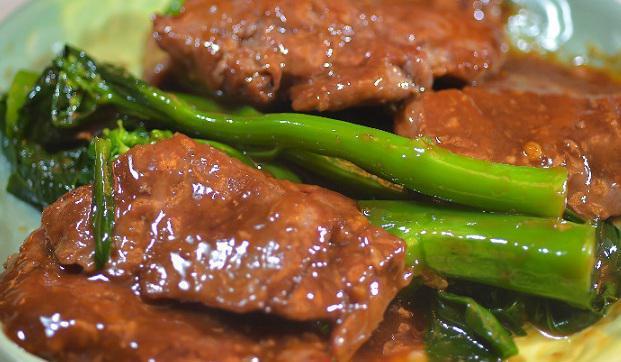 701. Sauteed Beef Filet with Chinese Broccoli · 