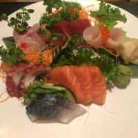 Sashimi Deluxe · 3 bigeye tuna, 3 white fish, 3 salmon, 3 mackerel and 2 yellowtail sashimi and 2 octopus sas...