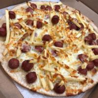 Hot Dogs and French Fries Pizza · 