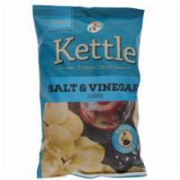 7 Select Kettle Salt & Vinegar Potato Chips 2.25oz · Kettle-style chips offer a bold flavor of sea salt and the tangy flavor of vinegar with a cr...