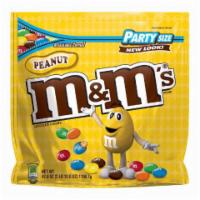 M&M Peanut Grab & Go Bag 5.5oz · A party bag of crunchy, nutty, chocolately, deliciousness.