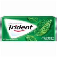 Trident Spearmint Value Pack Gum 14 Count · With 30% fewer calories than sugared gum, Trident gum is excitingly eccentric while cleaning...