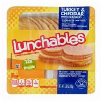 Turkey & Cheddar Cheese with Crackers Lunchables 3.2oz · Complete ready-to-eat meal with white meat turkey, cheddar cheese and crackers.