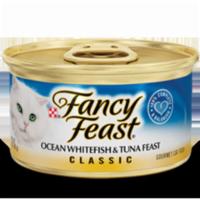Fancy Feast White Fish 3oz · A deliciously smooth pate made with savory ocean whitefish and tuna. Your furball deserves o...