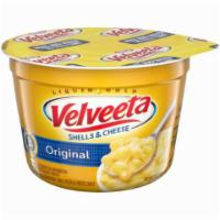 Kraft Velveeta Shells & Cheese Cup 2.39oz · Need-a bit of Velveeta? You got it, with this easy on-the-move snack cup filled with globs o...