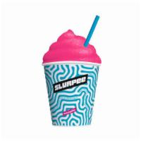 Small Slurpee Mountain Dew Major Melon 12oz · Keep cool with a “Stay Cold Cup” and enjoy a mix of sweet flavors with the smooth refreshmen...