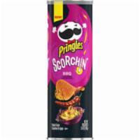 Pringles Scorchin BBQ 5.6oz · Scorchin' BBQ Pringles, there's fire. We added tongue-tingling spice to our classic BBQ crisp