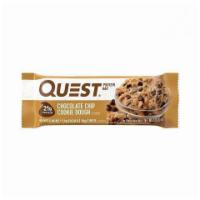 Quest Protein Cookie Chocolate Chip Cookie Dough 2.12oz · Cookie dough flavor ed cookie boasting  4g net carbs and 21g of protein
