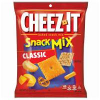 Cheez-It Snack Mix 4.5oz · Satisfy your crunchy craving with a tasty combination of cheese crackers, salty pretzels, mi...