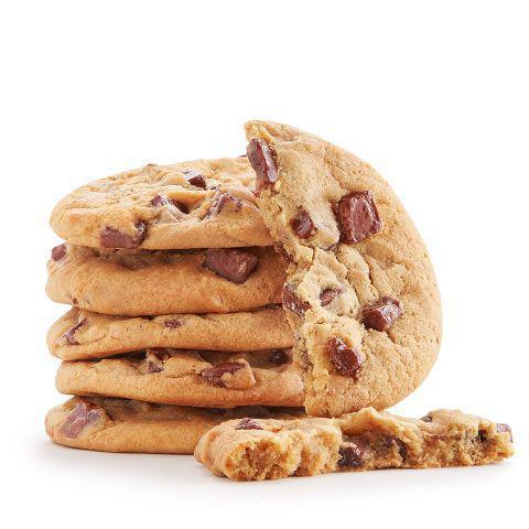 Chocolate Chunk Cookies 6 Pack · 6 delicious freshly baked chocolate chip cookies