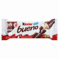 Kinder Bueno Crispy Creamy Chocolate Bar 1.5oz · Beneath a blanket of smooth milk chocolate lies a thin, crispy wafer filled with a creamy ha...