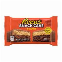 Reese's Milk Chocolate Peanut Butter Snack Cakes 2 Count · A delicious soft baked chocolate cake topped with REESE's Peanut Butter creme covered in smo...