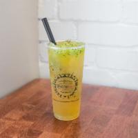Kiwi Fruit Tea with Aiyu Jelly · Comes with Aiyu Jelly (Lemon Flavored)