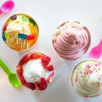 Family Bundle · Surprise the family with 4 mini cups with 1 topping included on each cup.