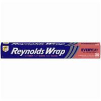 Reynolds Every Day Aluminum Foil 30 Square Feet · A versatile kitchen product that can be used for grilling, storing, and keeping food warm. C...