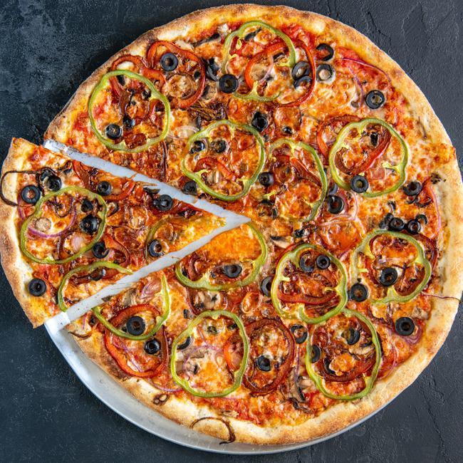 Thin Crust Veggie Pizza (18