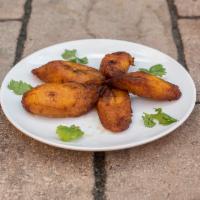 Platanos Maduros  · Deep fried Sweet plantain.