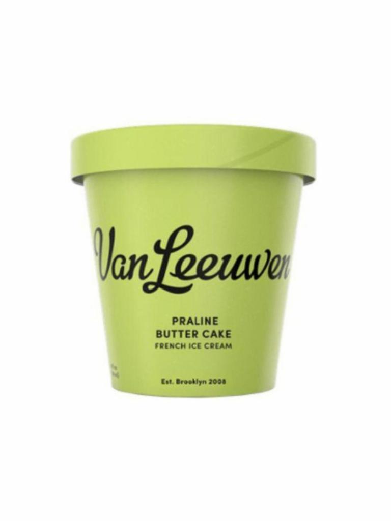 Van Leeuwen Praline Butter Cake (14 oz) · Nothing makes us happier than this Praline Butter Cake Ice Cream. We can thank Louisiana for the praline and Mardi Gras. But you don't have to throw beads to get your hands on this creation; sweet cream ice cream with praline and pieces of brown butter cake.