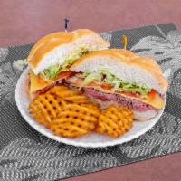 A11. Roast Beef and American Cheese Sub Lunch · Lettuce, tomato and mayo.