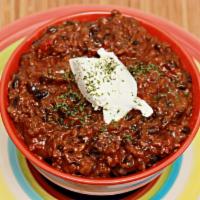 Hearty Black Bean Chili with Beyond Beef · Hearty vegan chili made with organic black beans, Roma tomatoes, Beyond Beef crumbles, peppe...