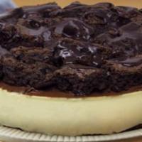 Brownie Explosion Cheesecake · 