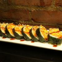 Spicy Queen Roll · In: spicy tuna, spicy salmon, spicy white tuna Top:  sp mayo, eel sauce.