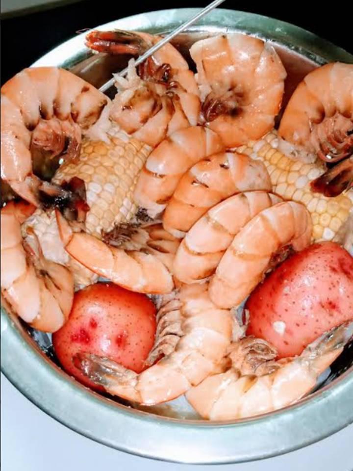 Cajun Junk Platter (FEEDS TWO 2) · 1 POUND (16oz) steamed jumbo shrimp.
Comes with 2 each cocktail sauces, 2 corns, 2 potatoes or halves.