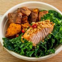 Daily Catch Bowl · Atlantic salmon, kale, HB seasoned sweet potatoes, crushed peanuts, cilantro, red chilies. G...