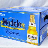 12 Pack Bottle Modelo Especial · 