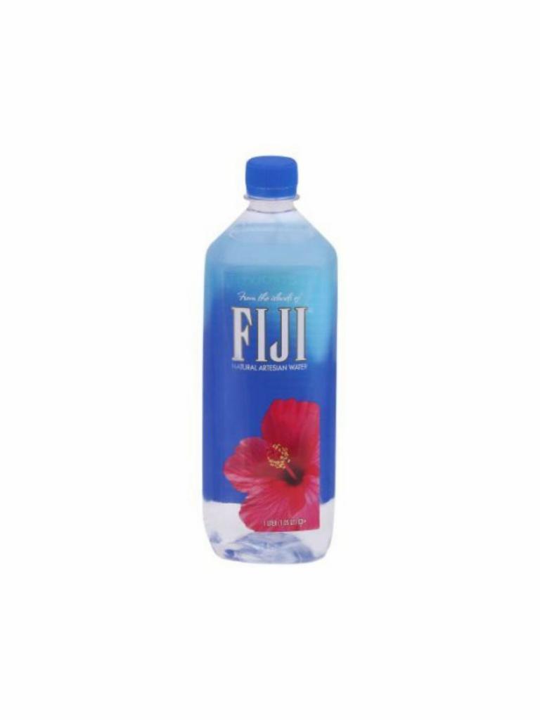 Fiji Water (1 L) · 