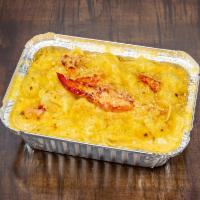 Large Northeastern Mac · Shell pasta, cheese sauce, lobster, Gouda cheese, Gruyere cheese, Rtz crackers