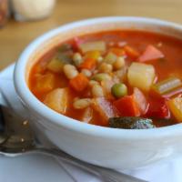 Vegetarian Minestrone · Served with crackers.