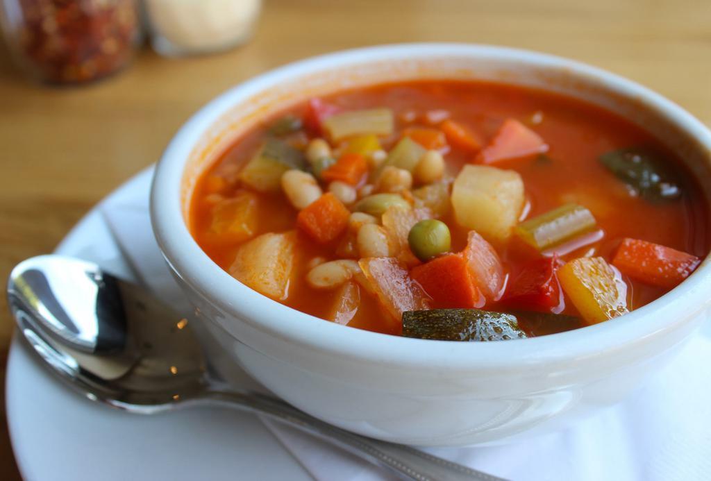 Vegetarian Minestrone Soup · 