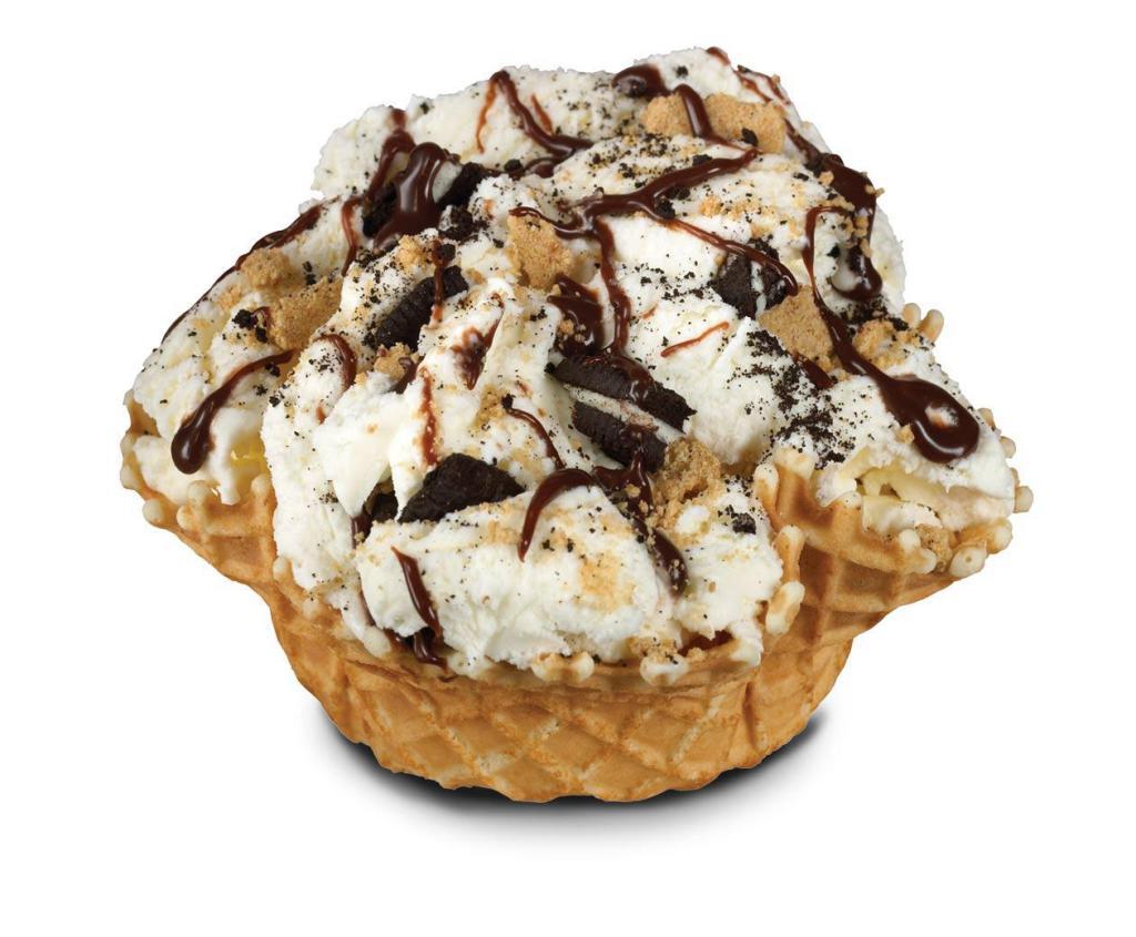 The Pie Who Loves Me · Cheesecake ice cream, Oreo cookies, graham cracker pie crust and fudge.