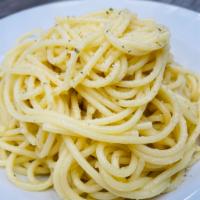 Extra Spaghetti · El Dante spaghetti tossed in garlic oil.