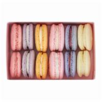 Jardin Macarons - 6 Pack by The Veron SKU: JARD01 · 5 oz. Every macaron is colored with plants. From spirulina for that pistachio green to turme...